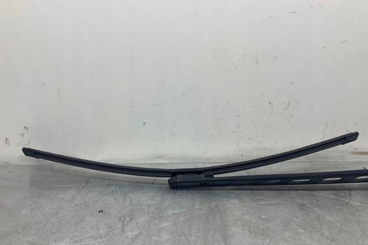 фото №7, Двірники передні bmw 5 touring e61 7035099 0.12l дизель 120kw 2008