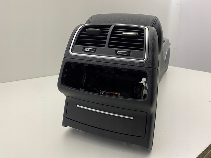 фото №15, Audi a6 c7 рестайлинг sedan сиденья вентилируемые диван туннель салон 14-