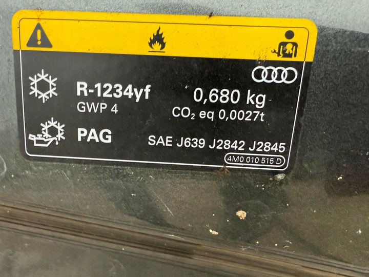 фото №8, Капот крышка двигателя перед audi q8 4m 4m8 2018- очень красивая оригинальная