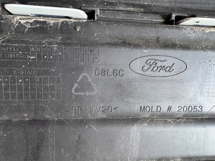 фото №13, Ford fiesta mk8 рестайлинг st-line x бампер перед c8l6g-85872 hcu1