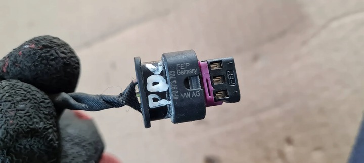 фото №7, A4 b9 8w штекер роз'єм pdc 4f0973703 a5 8w q5 vw audi