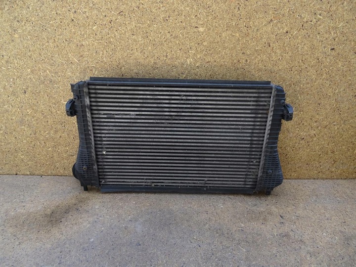 фото №11, A3 8p golf v leon ii octavia ii радіаторів повітря інтеркулер 1k0145803a