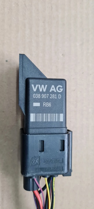 фото №6, A4 b9 8w реле свічок 2.0 tdi 038907281d a5 8w