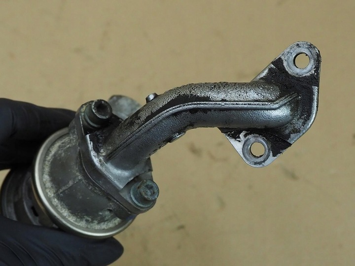 фото №14, Адаптер клапан egr audi a8 d3 w12 6,0 07c131101f