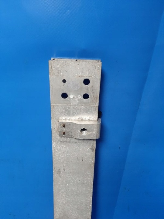 фото №4, Підсилювач передньої бампера toyota prius - 30 09-17 52021-47032