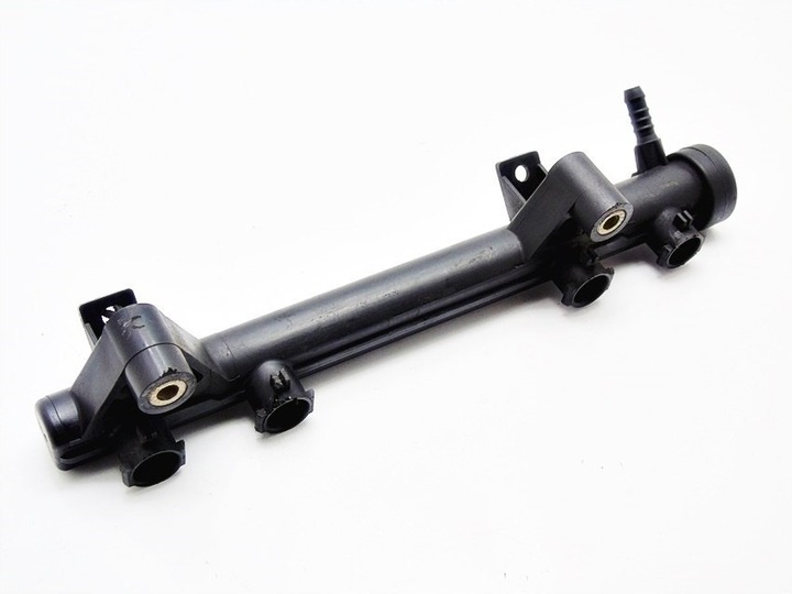 фото №1, Планка вприскувальний 1.4 8v mpi skoda fabia i