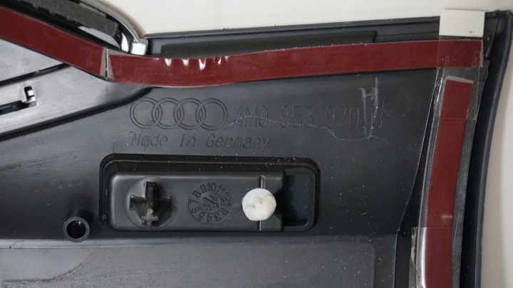 фото №8, Audi q7 молдинг двері праві зад 4m0853970b