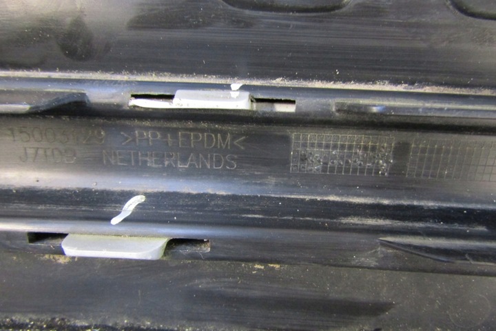 фото №11, Спойлер накладка дифузор бампер зад volvo v60 cross country 14-