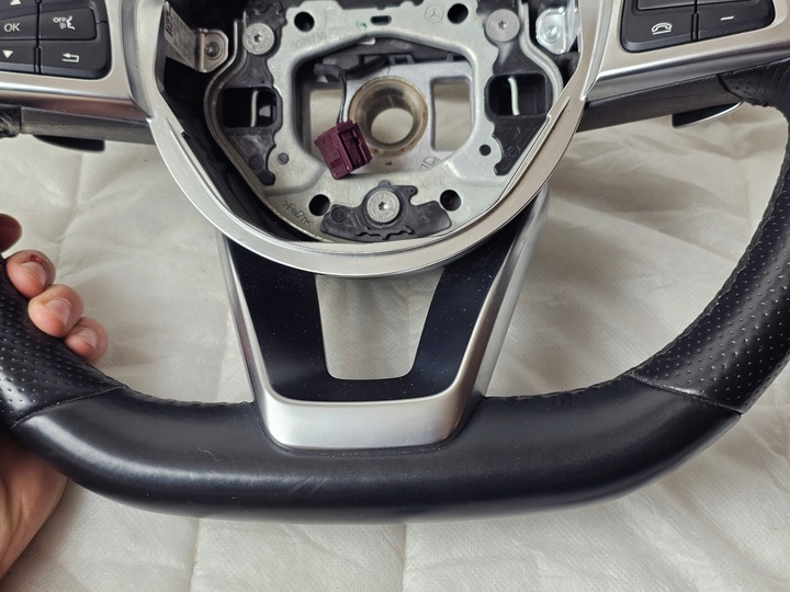 фото №11, Кермо мультифункція шкіра пелюстки mercedes w205 w253 a0004603803