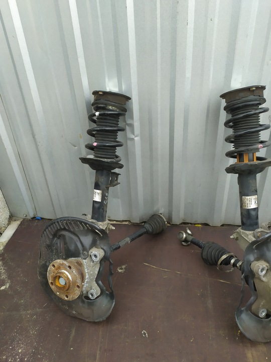 фото №1, Підвішування перед поворотна опора права audi 8v rs3