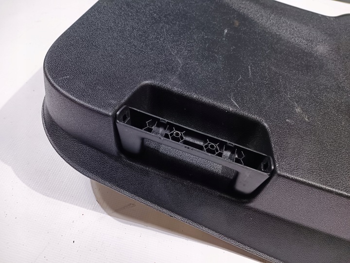 фото №5, Оббивка обшивка боковина кришки багажника ford explorer 2016-