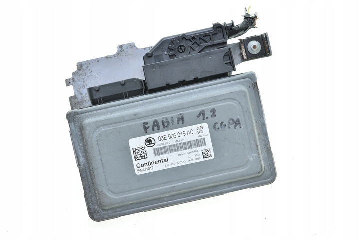 фото №1, Компьютер fabia ii 1.2 03e906019ad