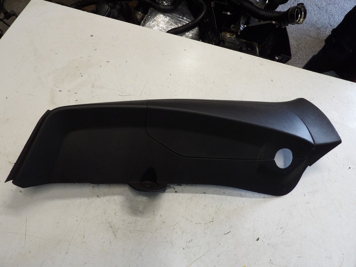 фото №1, Захист ременя безпеки ліва renault megane iv 4 sedan