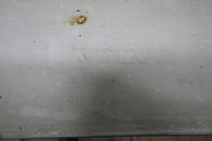 фото №11, Планка порогова права volvo xc60 r design 08-17