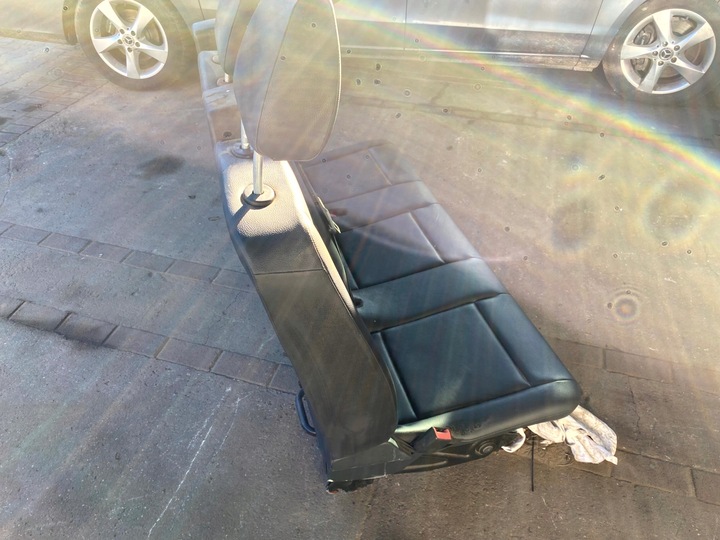 фото №7, Mercedes w447 a447 447 tourer диван тройка лавка сиденья a4479503204 кожа