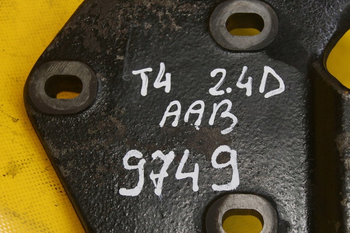 фото №8, Лапи насоса вприскувальної 074130147 vw t4 2.4 d aab