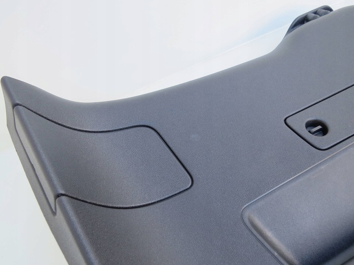 фото №3, Защита обивка крышки багажника зад задняя audi q5 8r