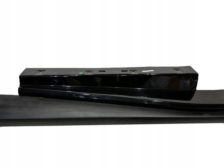 фото №3, Ferrari portofino планка пороговая порог rh 88826200 88826110