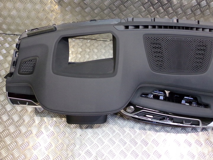 фото №7, Bmw 7 g11 g12 рестайлінг панель роздавальна консоль шкіра