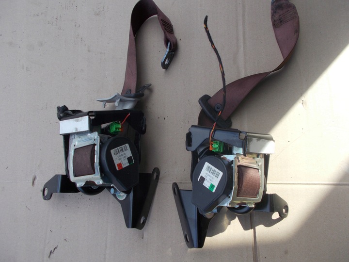 фото №1, Mercedes w219 cls pas безопасности зад левый