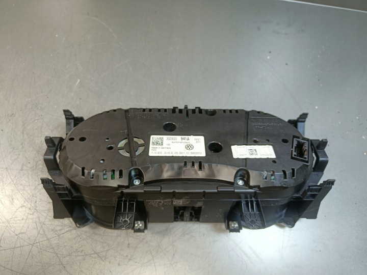 фото №11, Панель приборов vw volkswagen passat b8 дизель 3g0920941a