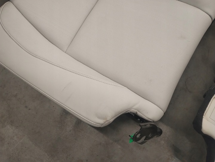 фото №5, Mazda 3 bp iv usa sedan диван зад спинка сиденье кожа подголовники