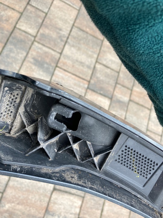 фото №13, Крыло планка правый зад audi q3 83a 83a853818