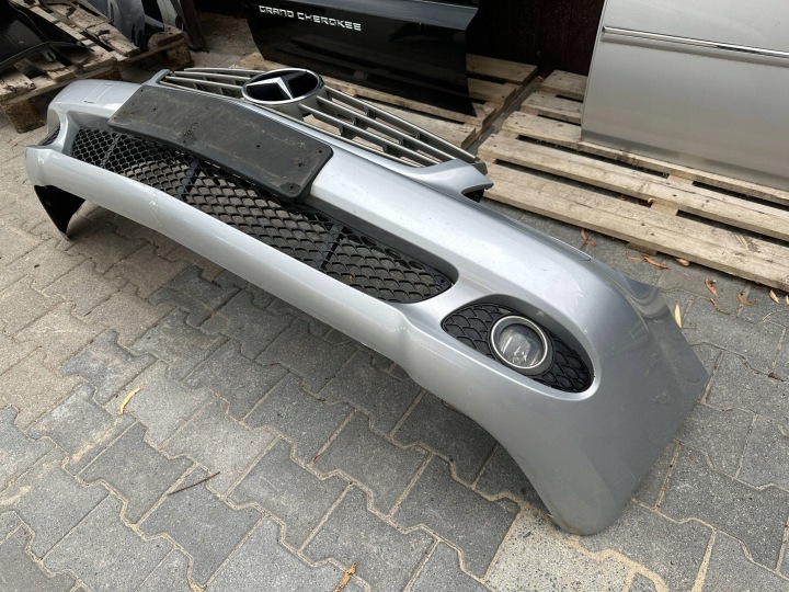 фото №7, Бампер передній mercedes cls c219 w219 w колір оригінальна запчастина лак 775