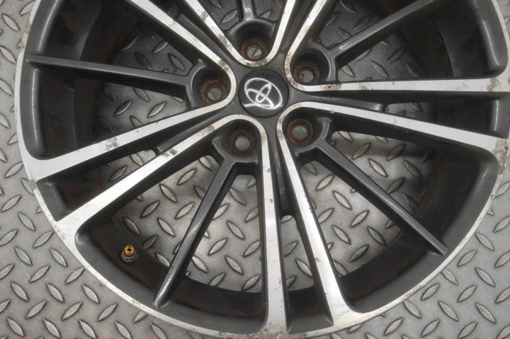 фото №12, Комплект диск toyota gt 86 купе zn6_ 17x7j 23570165 2.0l 147kw 2015