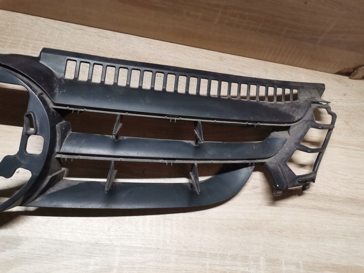 фото №11, Решётка решётка радиатора vw golf v 5 plus 05-09 5m0853655a