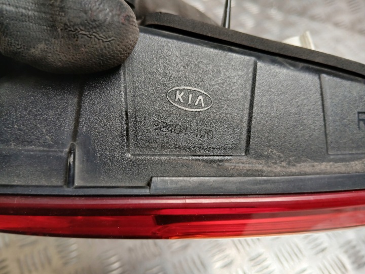фото №7, Kia rio iii 3 sedan фара задня права багажника кришки праве зад 924041w0 12