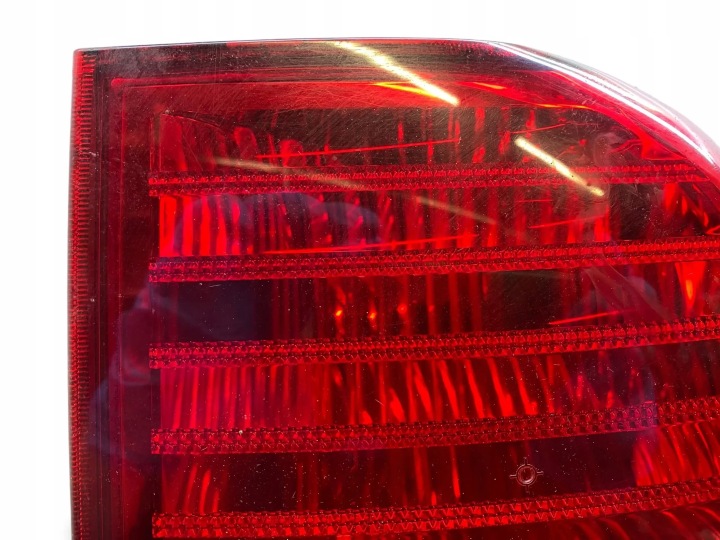 фото №7, Kia sportage 2000cm3 2008 po право лампы задние suv 924020z0