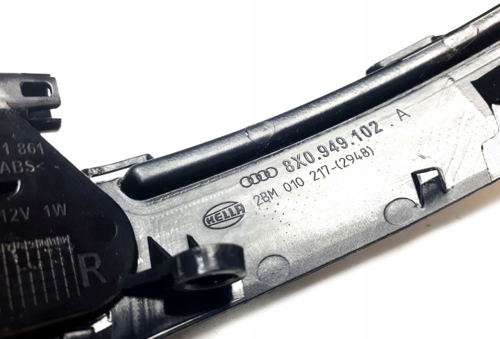 фото №15, Audi a1 поворотник зеркала правого 8x0949102a