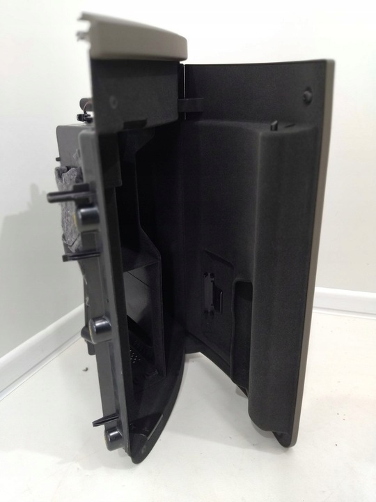 фото №7, 8r1857035e бардачок панели пассажира перед audi q5 8r