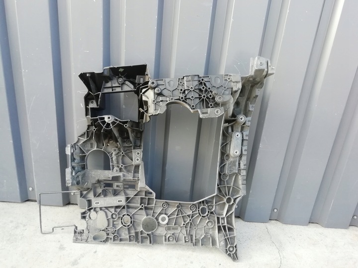 фото №8, Renault range t гама панель кріплення фар лівий кріплення 82275662