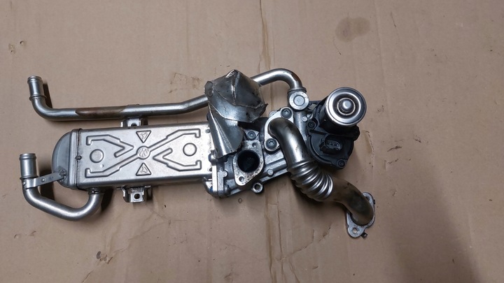 фото №1, Клапан egr радиаторов выхлопных газов 1.6 tdi cay 03l131512dp 0280751016 vw seat skoda