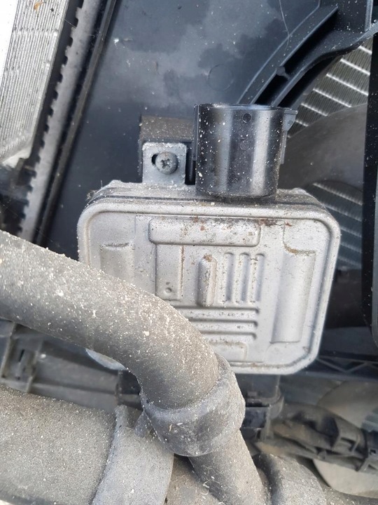 фото №9, Pas переднє радіатор 2.0tdci galaxy mk3 2.0tdci