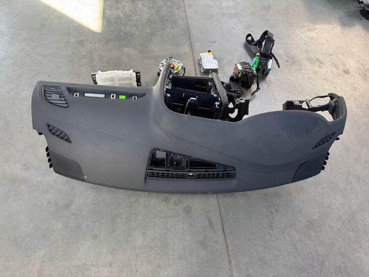 фото №9, Audi a4 b8 консоль подушка ремни датчик