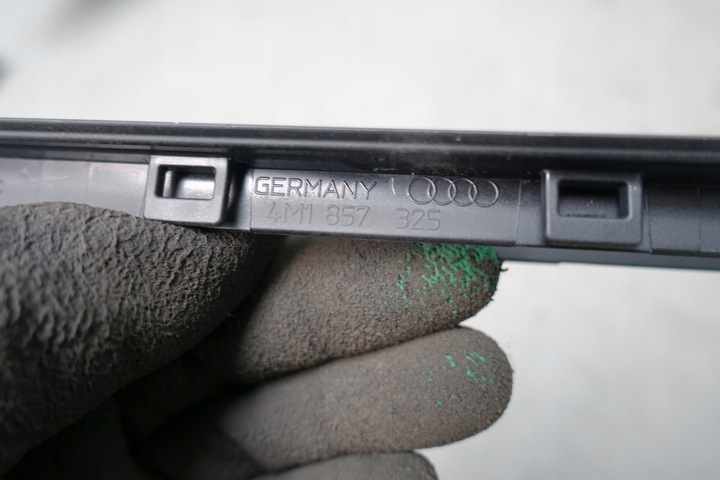 фото №3, Audi q7 sq7 4m рамка захист дисплея mmi