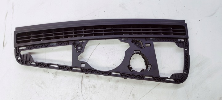 фото №1, Маскировочная накладка динамика панели audi a6 c7 4g1819635b