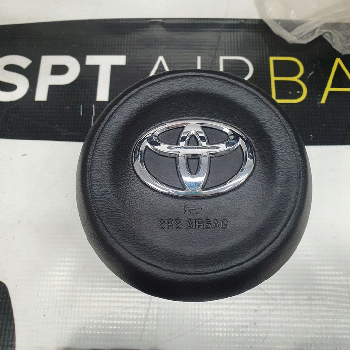 фото №6, Yaris iv 4 панель консоль подушки ремені подушка безпеки