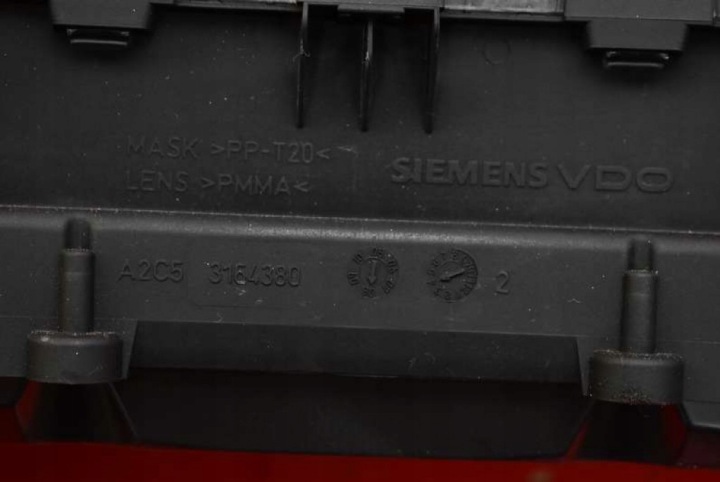 фото №11, Панель приладів eu 83800-0z460 toyota auris 1 i 1.6 valvematic 132 km 06-09
