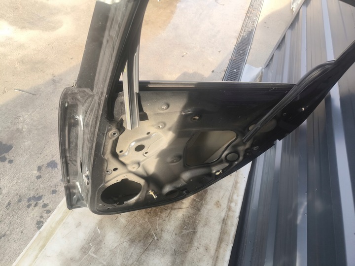 фото №14, Двері праві зад audi a1 8x 8x4 sportback ly9t !!!