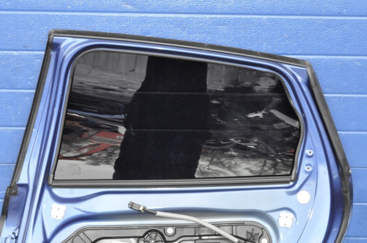 фото №14, Volvo v40 ii двері праві зад задні 720-16