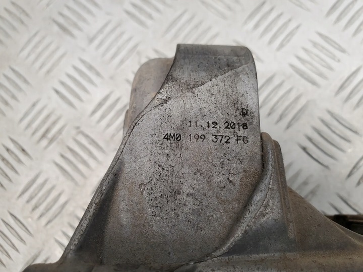 фото №6, Audi q5 sq5 4m0199372fg перед сторона права кронштейни i лапи