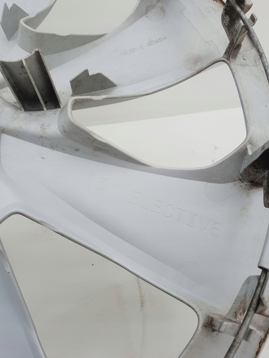 фото №9, Renault zoe оригинальный колпак 15" 403152180r