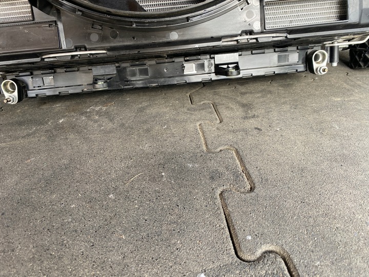 фото №12, Бампер капот крыло усилитель радиатор bmw m8 f91 f92 f93 цвет 490