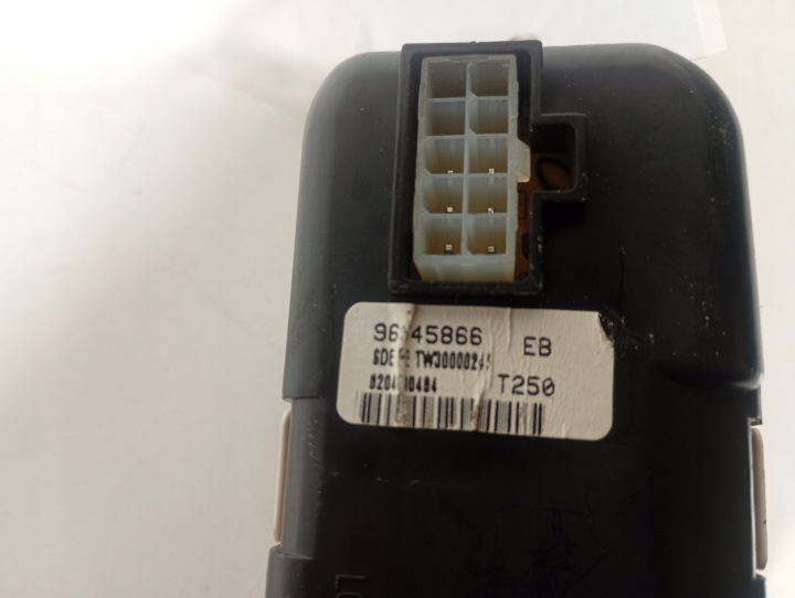 фото №6, Chevrolet aveo t250 03-07 екран дисплей dash 96 oem номер 96945866
