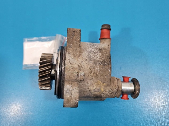 фото №7, Насос вакуум isuzu d-max ii 11-19 8982517650 2.5d
