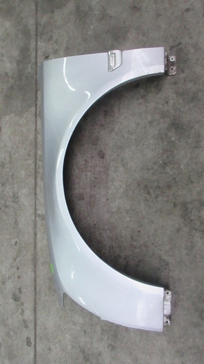 фото №1, Audi a8 d3 левый крыло серебряный серебро